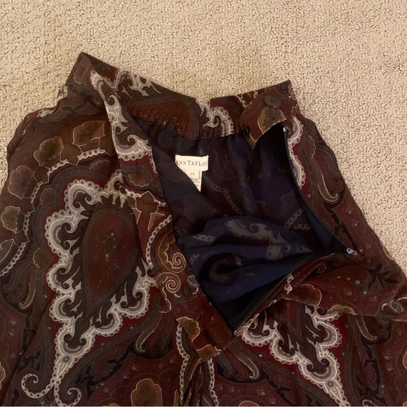 ANN TAYLOR Wide Leg Loose Pants - Paisley Maroon Brown Navy Trousers - Elastic - Picture 9 of 10